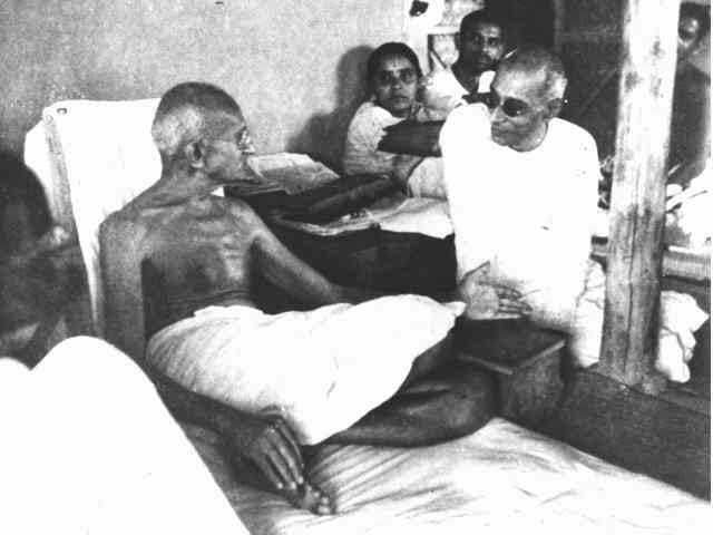 Discussion with Rajagopalachari, Sevagram. June 1940.