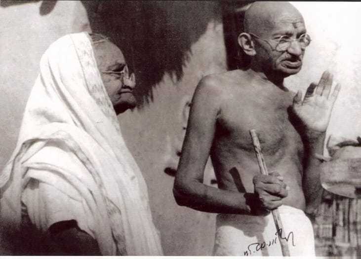 Ba and Bapu (mother and father) at Sevagram Ashram, January 1942.