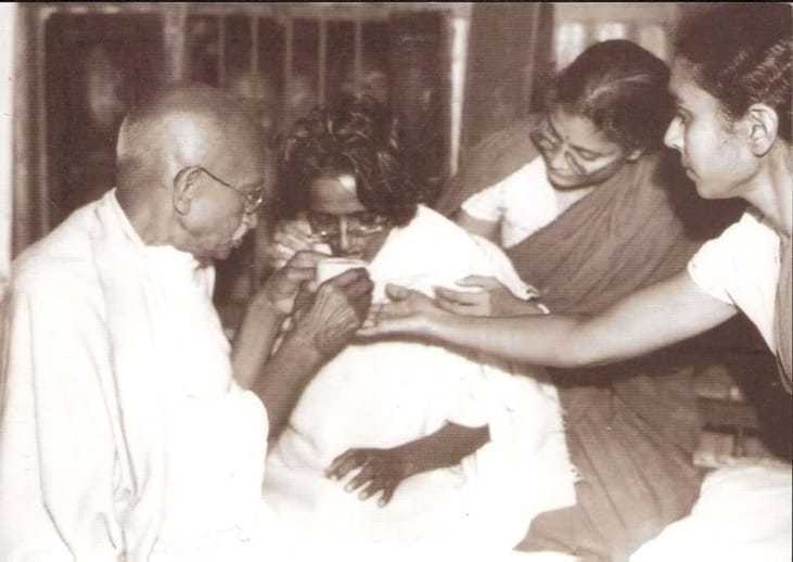 Mahatma Gandhi's visit to Amtus Salam on the day of her fast breaking Shirandi January 20th 1947.