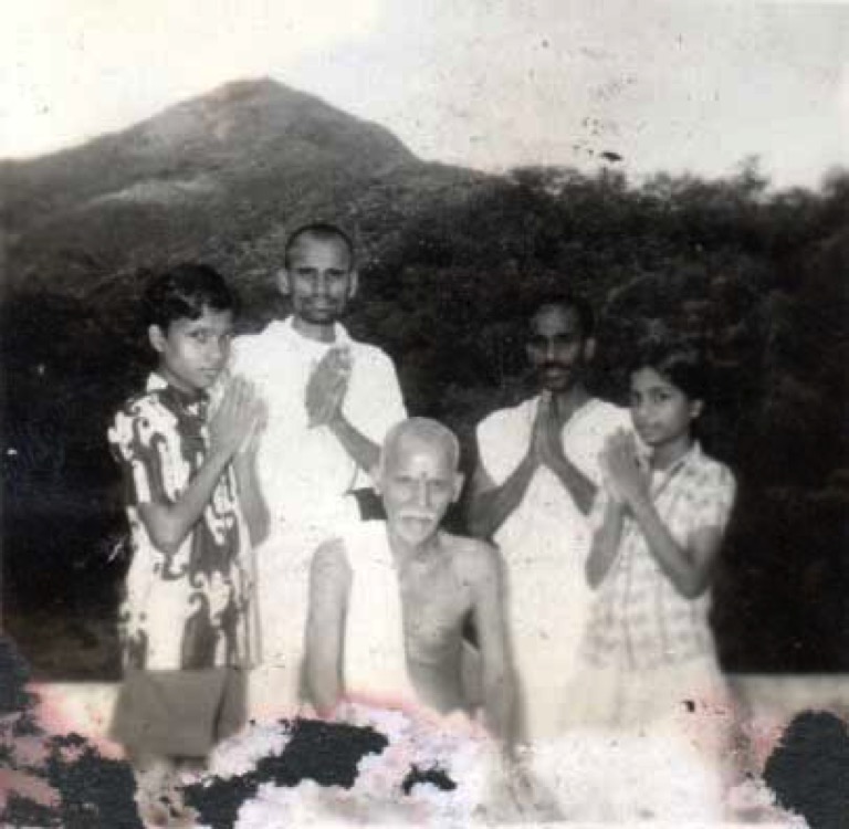Annamalai-Swami-devotees4-1