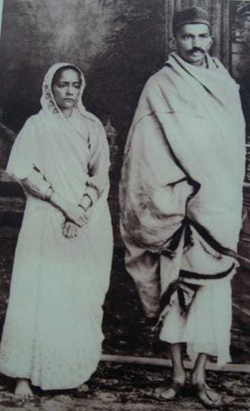 Kasturba and Mahatma Gandhi shortly after their return to India, 1915.